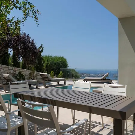 Infinite Blue - Residencies With Private Pools *